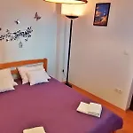 Dogo شقة