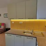 Dogo بيساك