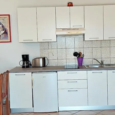 Dogo Apartment Pisak