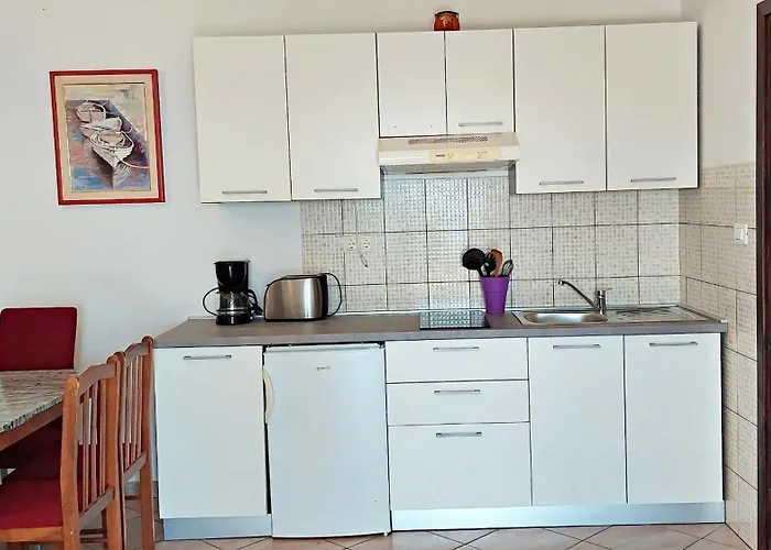 Dogo Apartment Pisak