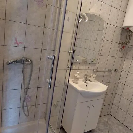 Apartman Dogo *